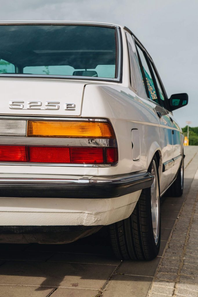 Martens BMW E28