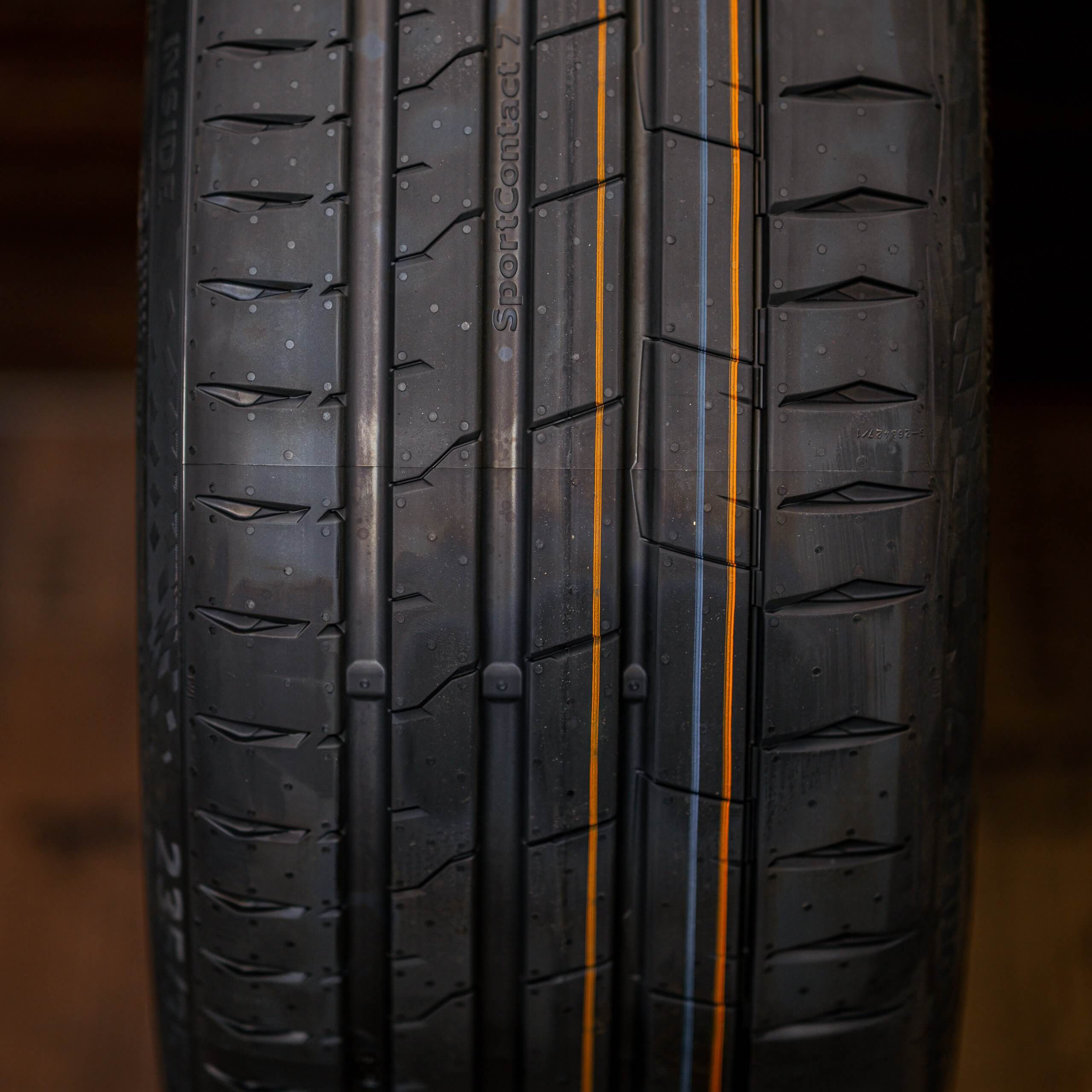 Continental SportContact 7