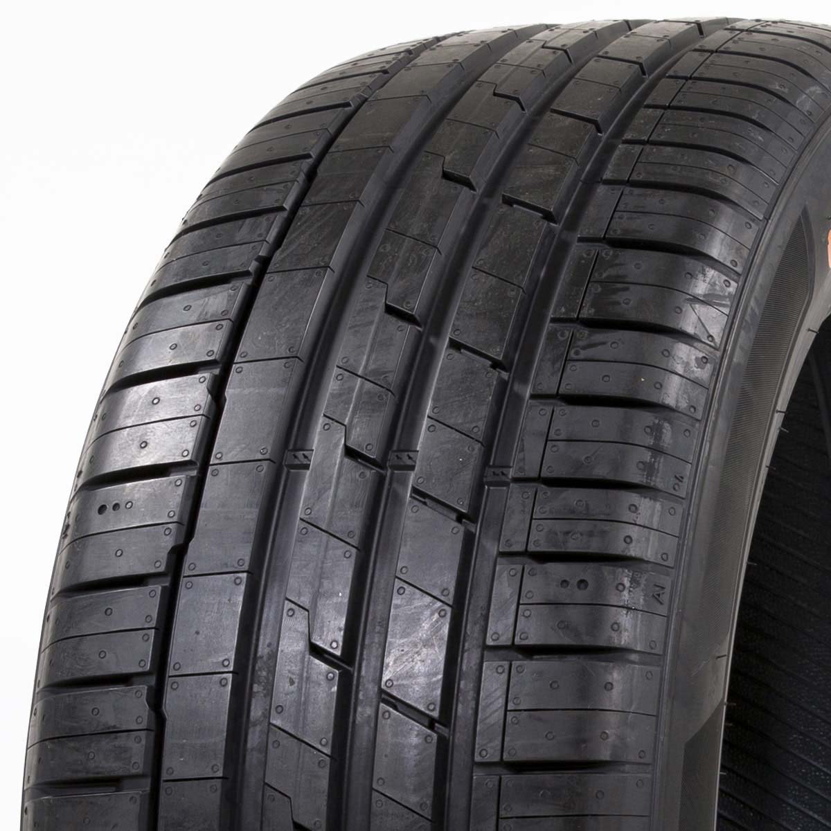 Hankook Ventus S1 evo3 SUV