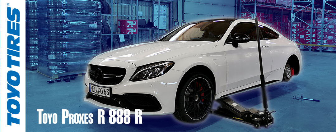 Mercedes-C63 Toyo Tires