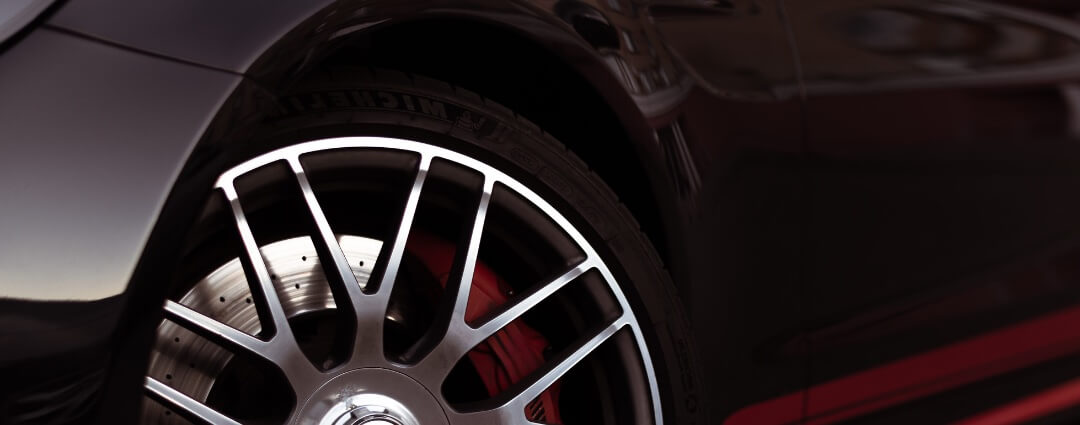 Felgenpflege: Tipps und Tricks für glänzende Felgen