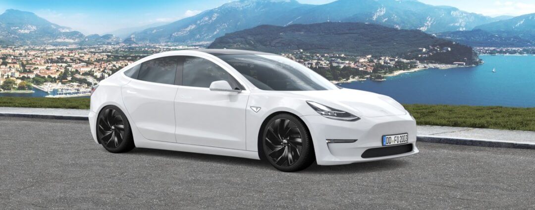 MAK Electra gloss black Tesla Model 3 Schrägheck