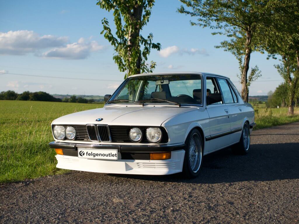 Martens BMW E28